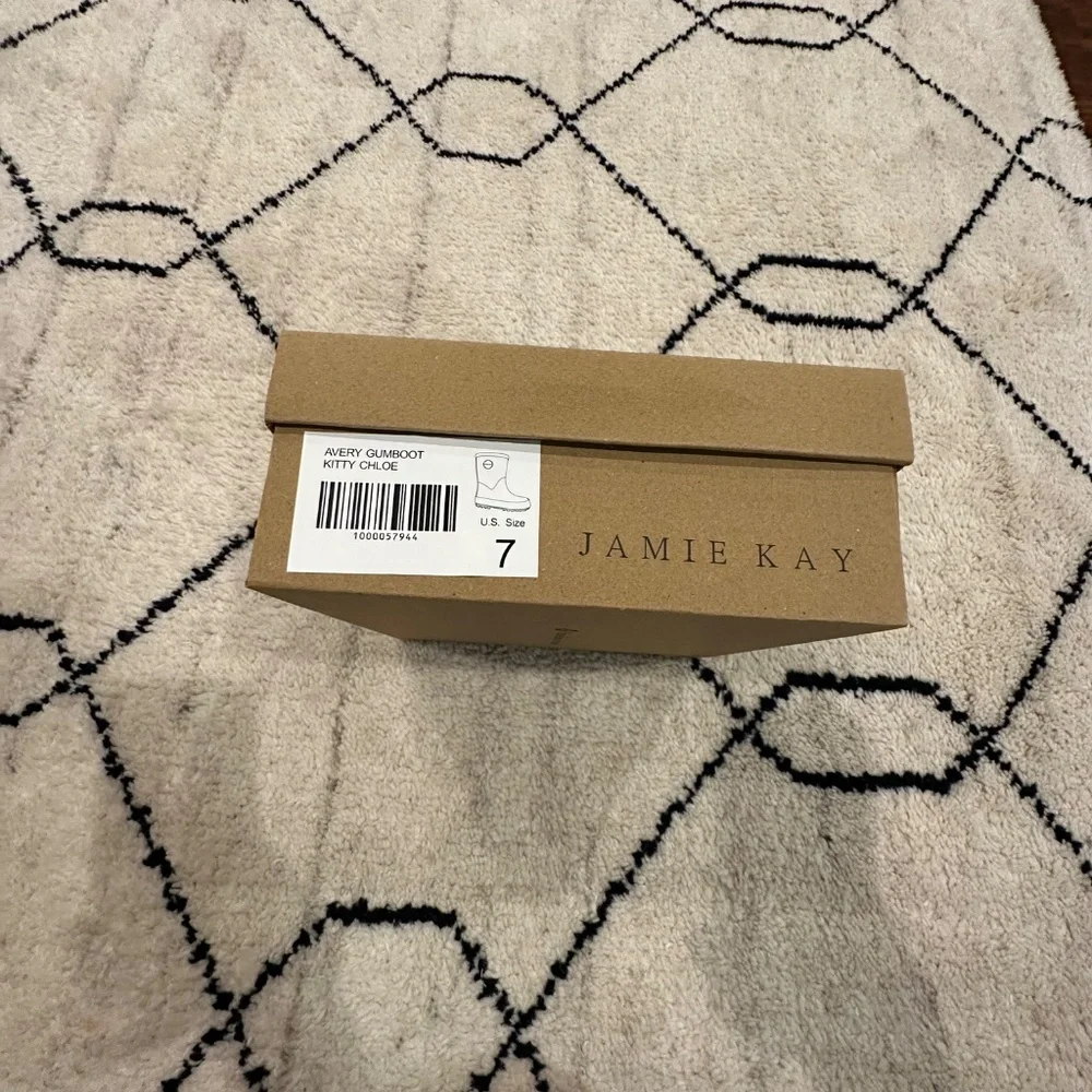 Jamie Kay boots BOGS Ugg 7c - Picture 6 of 9